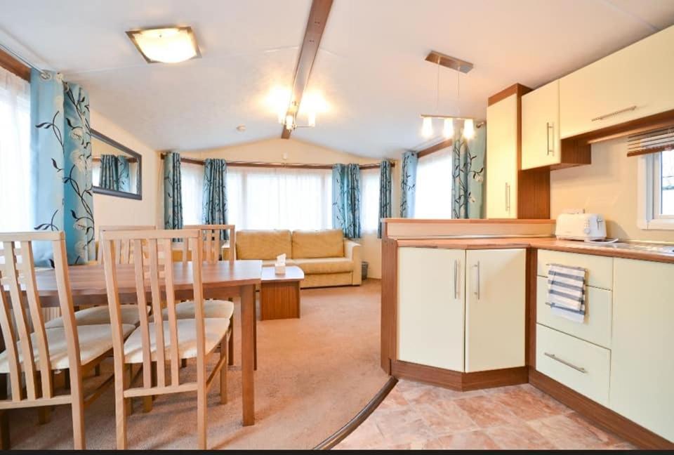 Kinsgate 2 Hotel Shanklin Buitenkant foto